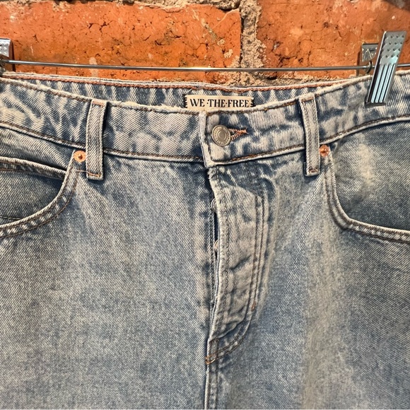 Free People We the Free Deep Trance Dropped Barrel Boyfriend Jeans Women's 28 - Picture 10 of 14